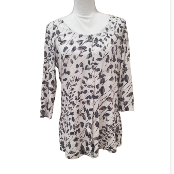 J.Jill floral cotton blend  botton up top - Picture 4 of 8